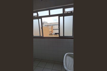 Apartamento à venda com 121m², 3 quartos e sem vaga Apartamento à venda com 121m², 3 quartos e sem vagaCozinha