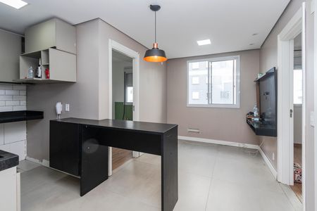 Sala de apartamento à venda com 2 quartos, 34m² em Santo Amaro, São Paulo
