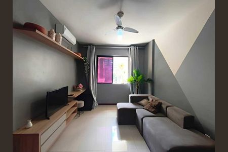 Sala de apartamento para alugar com 1 quarto, 40m² em Pituba, Salvador