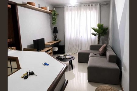 Sala de apartamento para alugar com 1 quarto, 40m² em Pituba, Salvador