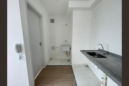 Apartamento para alugar com 36m², 2 quartos e sem vaga Apartamento para alugar com 36m², 2 quartos e sem vagaCozinha e Área de Serviço