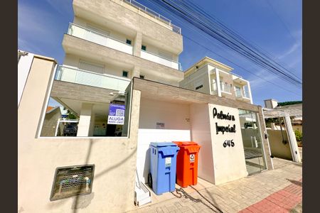 Apartamento para alugar com 65m², 2 quartos e 1 vagaPlaquinha