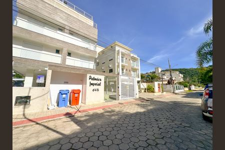 Apartamento para alugar com 65m², 2 quartos e 1 vagaVista da Rua