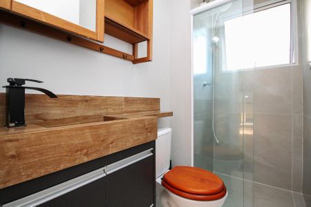 Apartamento para alugar com 47m², 2 quartos e 1 vaga Apartamento para alugar com 47m², 2 quartos e 1 vagaBanheiro