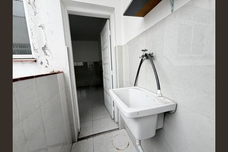 Apartamento à venda com 78m², 2 quartos e sem vagaÁrea de Serviço