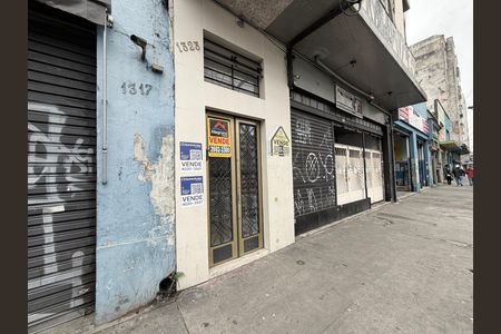 Apartamento à venda com 97m², 2 quartos e sem vagaFachada