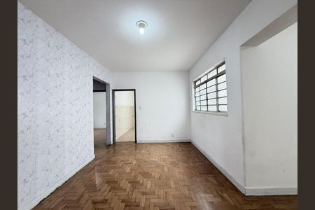 Apartamento à venda com 97m², 2 quartos e sem vagaSala