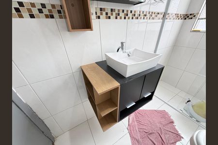Apartamento à venda com 97m², 2 quartos e sem vagaBanheiro