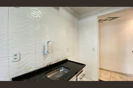 Apartamento para alugar com 68m², 2 quartos e sem vaga Apartamento para alugar com 68m², 2 quartos e sem vagaCozinha