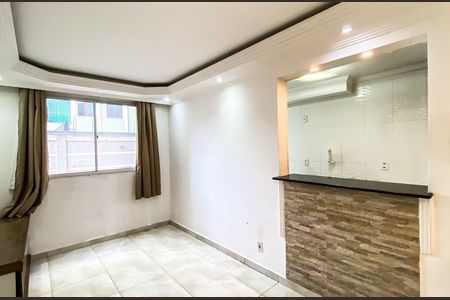 Sala  de apartamento à venda com 2 quartos, 68m² em Jardim Santa Teresinha, São Paulo