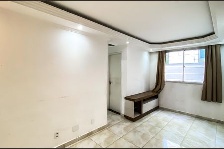 Sala  de apartamento à venda com 2 quartos, 68m² em Jardim Santa Teresinha, São Paulo