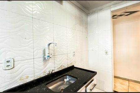 Apartamento para alugar com 68m², 2 quartos e sem vaga
