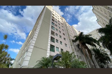 Apartamento para alugar com 68m², 2 quartos e sem vaga Apartamento para alugar com 68m², 2 quartos e sem vagaFachada