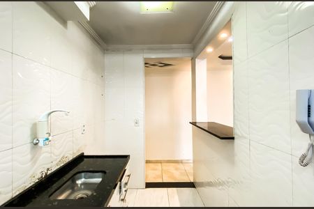 Apartamento para alugar com 68m², 2 quartos e sem vaga