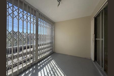 Apartamento para alugar com 83m², 2 quartos e 1 vaga Apartamento para alugar com 83m², 2 quartos e 1 vagaVaranda