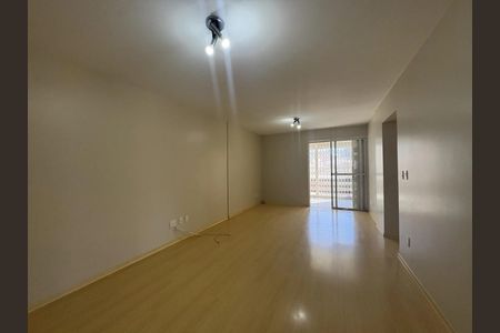 Apartamento para alugar com 83m², 2 quartos e 1 vaga Apartamento para alugar com 83m², 2 quartos e 1 vagaSala