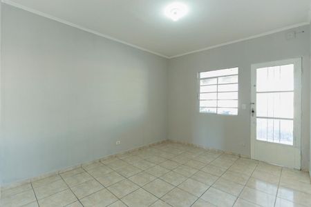 Sala de casa para alugar com 2 quartos, 110m² em Vila Espanhola, São Paulo