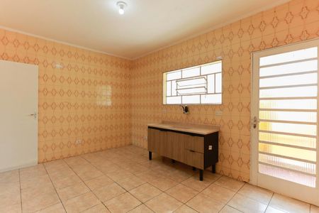 Casa para alugar com 110m², 2 quartos e 2 vagas Casa para alugar com 110m², 2 quartos e 2 vagasCozinha