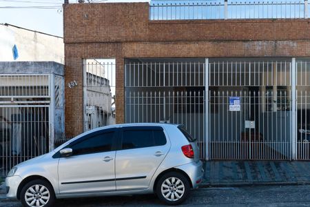Casa para alugar com 110m², 2 quartos e 2 vagas Casa para alugar com 110m², 2 quartos e 2 vagasFachada + plaquinha