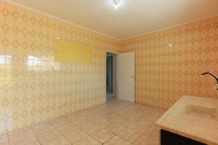 Casa para alugar com 110m², 2 quartos e 2 vagas Casa para alugar com 110m², 2 quartos e 2 vagasCozinha