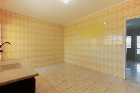 Casa para alugar com 110m², 2 quartos e 2 vagas Casa para alugar com 110m², 2 quartos e 2 vagasCozinha