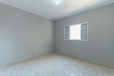 Casa para alugar com 110m², 2 quartos e 2 vagas Casa para alugar com 110m², 2 quartos e 2 vagasQuarto 2
