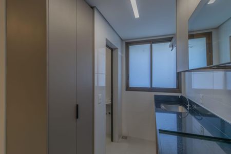 Apartamento à venda com 84m², 3 quartos e 2 vagas Apartamento à venda com 84m², 3 quartos e 2 vagasÁrea de Serviço