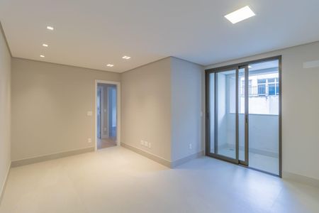 Apartamento à venda com 84m², 3 quartos e 2 vagas Apartamento à venda com 84m², 3 quartos e 2 vagasSala