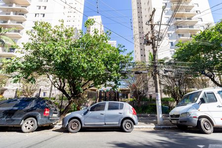 Apartamento à venda com 90m², 3 quartos e 1 vaga Apartamento à venda com 90m², 3 quartos e 1 vagaFachada