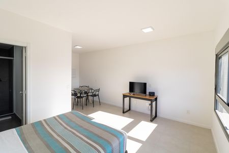 Studio para alugar com 35m², 1 quarto e 1 vaga Studio para alugar com 35m², 1 quarto e 1 vagaSala/Quarto
