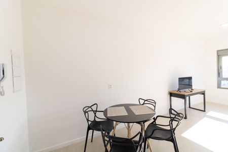 Studio para alugar com 35m², 1 quarto e 1 vaga Studio para alugar com 35m², 1 quarto e 1 vagaCozinha
