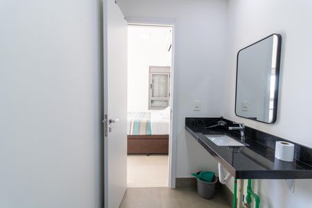 Studio para alugar com 35m², 1 quarto e 1 vaga Studio para alugar com 35m², 1 quarto e 1 vagaBanheiro