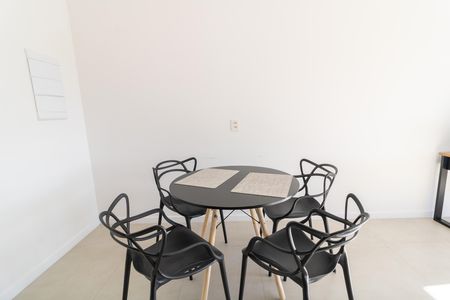 Studio para alugar com 35m², 1 quarto e 1 vaga Studio para alugar com 35m², 1 quarto e 1 vagaCozinha