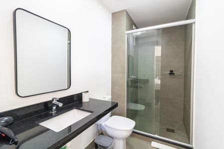 Studio para alugar com 35m², 1 quarto e 1 vaga Studio para alugar com 35m², 1 quarto e 1 vagaBanheiro