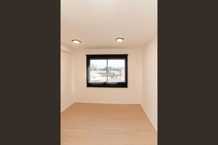 Quarto de kitnet/studio à venda com 1 quarto, 17m² em Vila Nilo, São Paulo