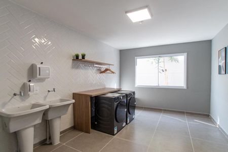 Studio à venda com 17m², 1 quarto e sem vagaÁrea comum - Lavanderia 