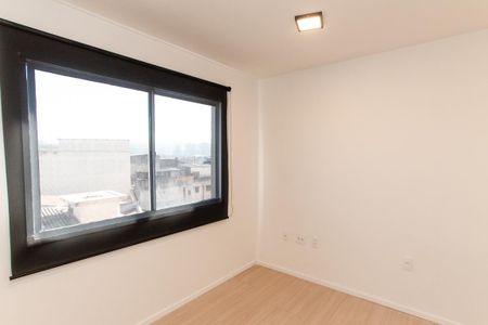 Quarto de kitnet/studio à venda com 1 quarto, 17m² em Vila Nilo, São Paulo