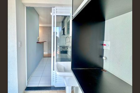 Apartamento para alugar com 58m², 2 quartos e 1 vaga Apartamento para alugar com 58m², 2 quartos e 1 vagaÁrea de Serviço