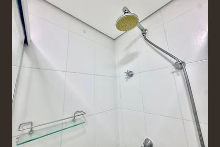 Apartamento para alugar com 58m², 2 quartos e 1 vaga Apartamento para alugar com 58m², 2 quartos e 1 vagaBanheiro 2