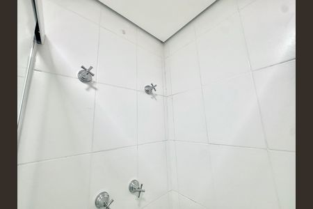 Apartamento para alugar com 58m², 2 quartos e 1 vaga Apartamento para alugar com 58m², 2 quartos e 1 vagaBanheiro 1