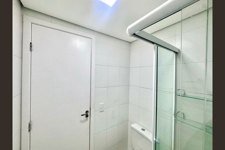 Apartamento para alugar com 58m², 2 quartos e 1 vaga Apartamento para alugar com 58m², 2 quartos e 1 vagaBanheiro 2