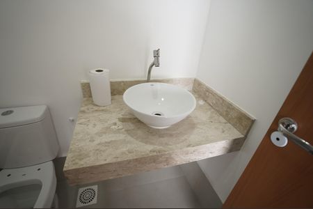 Apartamento para alugar com 73m², 2 quartos e 1 vaga