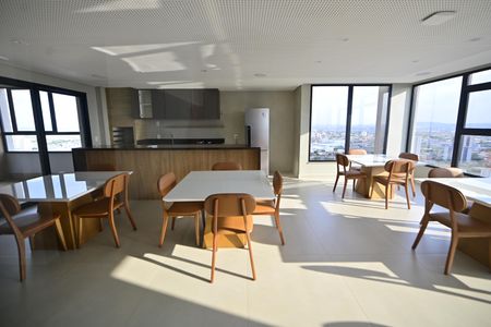 Apartamento para alugar com 73m², 2 quartos e 1 vaga