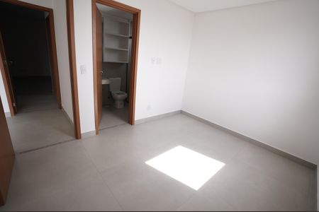 Apartamento para alugar com 73m², 2 quartos e 1 vaga