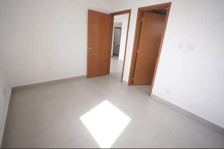 Apartamento para alugar com 73m², 2 quartos e 1 vaga