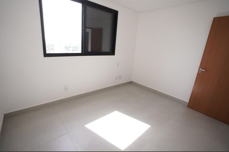 Apartamento para alugar com 73m², 2 quartos e 1 vaga