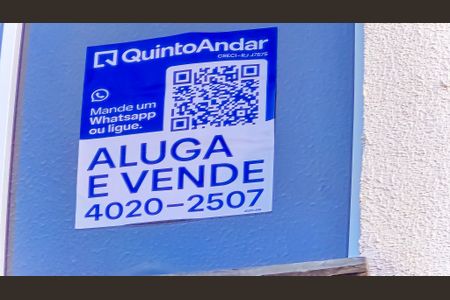 Apartamento para alugar com 45m², 2 quartos e sem vaga Apartamento para alugar com 45m², 2 quartos e sem vagaFachada do bloco com placa
