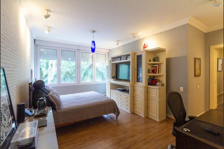 Quarto de casa à venda com 5 quartos, 757m² em Morumbi, São Paulo