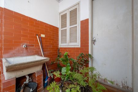 Casa para alugar com 110m², 2 quartos e 1 vagaÁrea de Serviço
