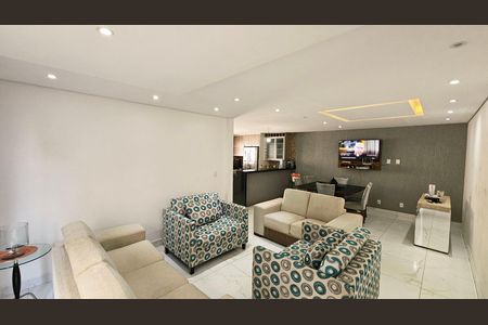 Casa para alugar com 3 quartos, 250m² em Loteamento Jardim Tropical, Jundiaí